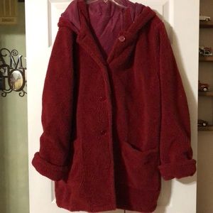 Plus size burgundy coat. Berber material. Size 3X